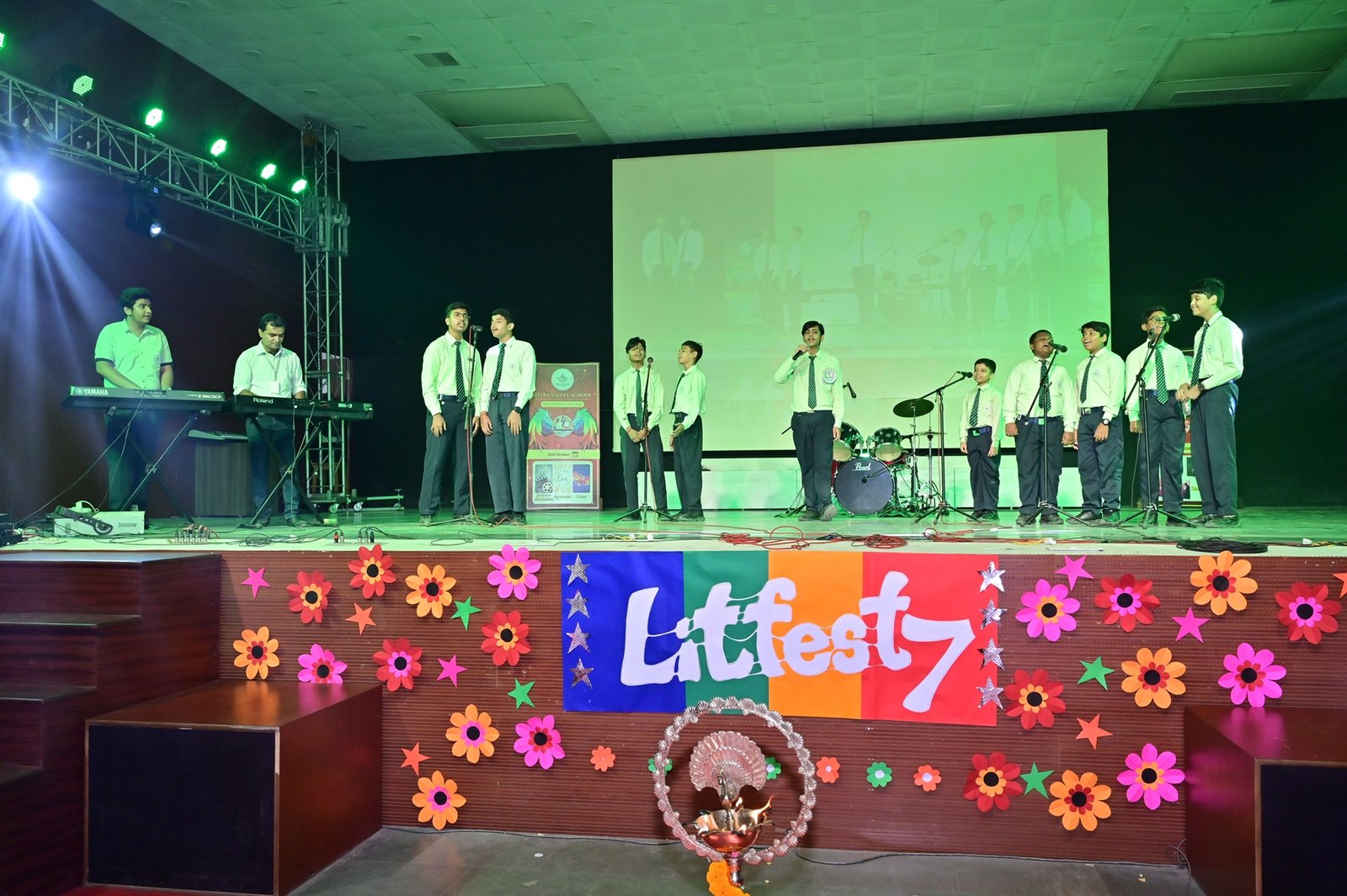 school in bhagwat Nagar patna