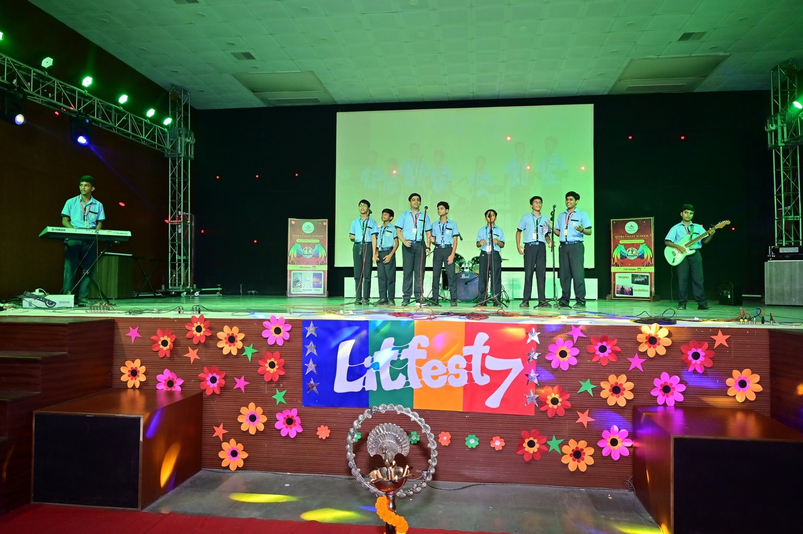 school in bhagwat Nagar patna