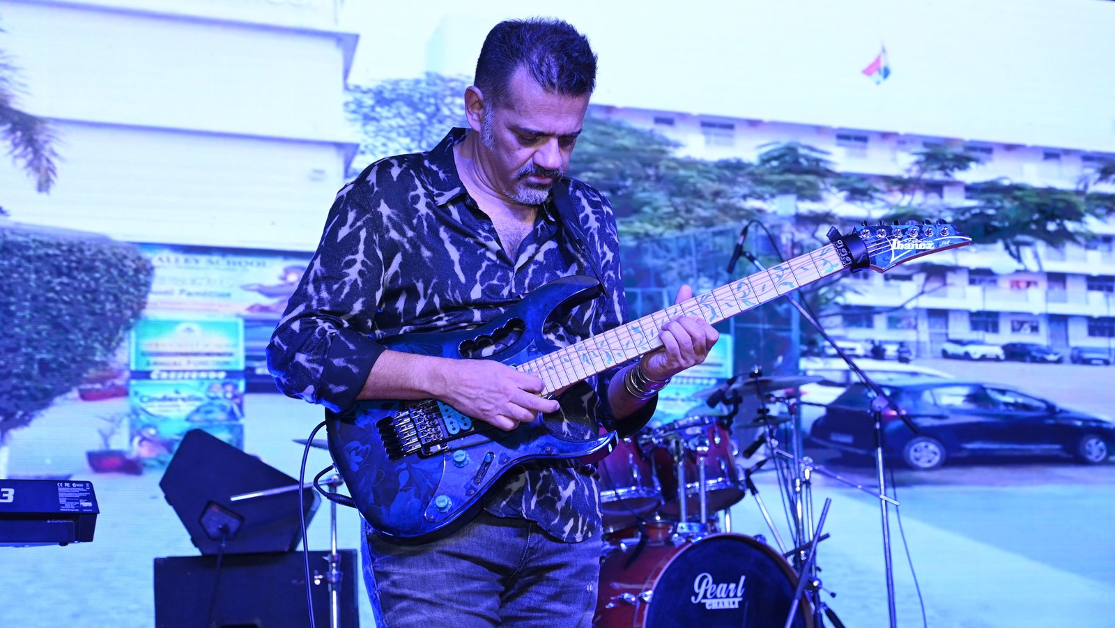 Ehsan Noorani at LVS